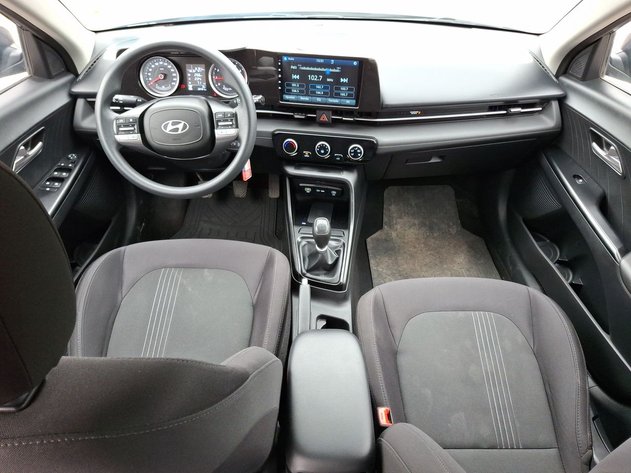 HYUNDAI - 32