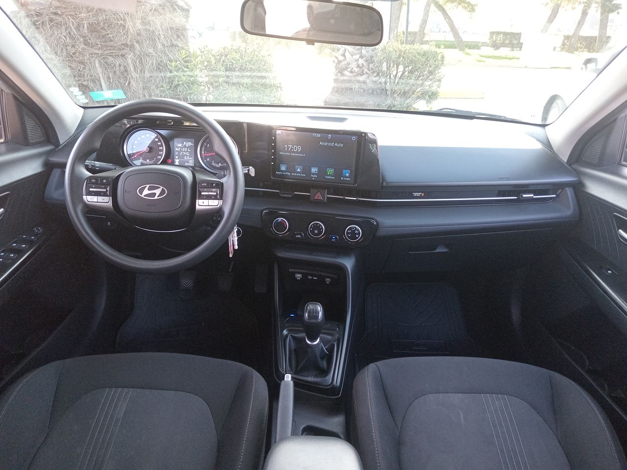 HYUNDAI - 33
