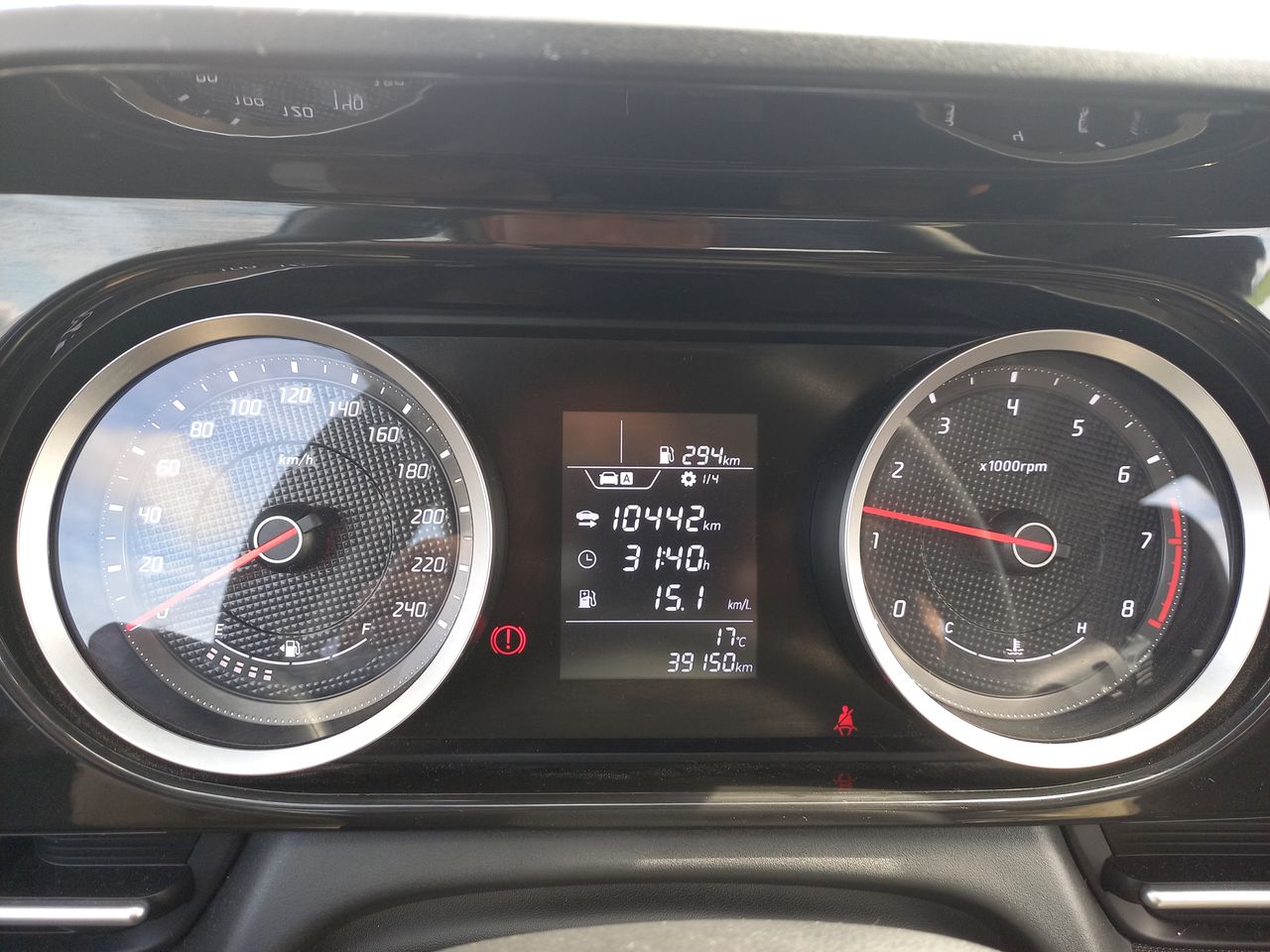 HYUNDAI - 24