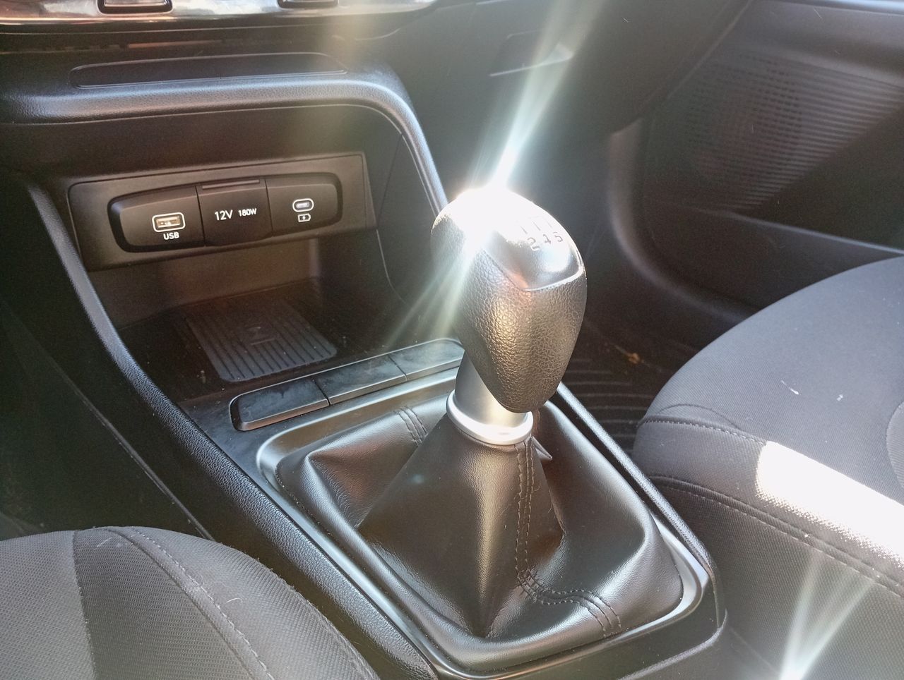 HYUNDAI - 29