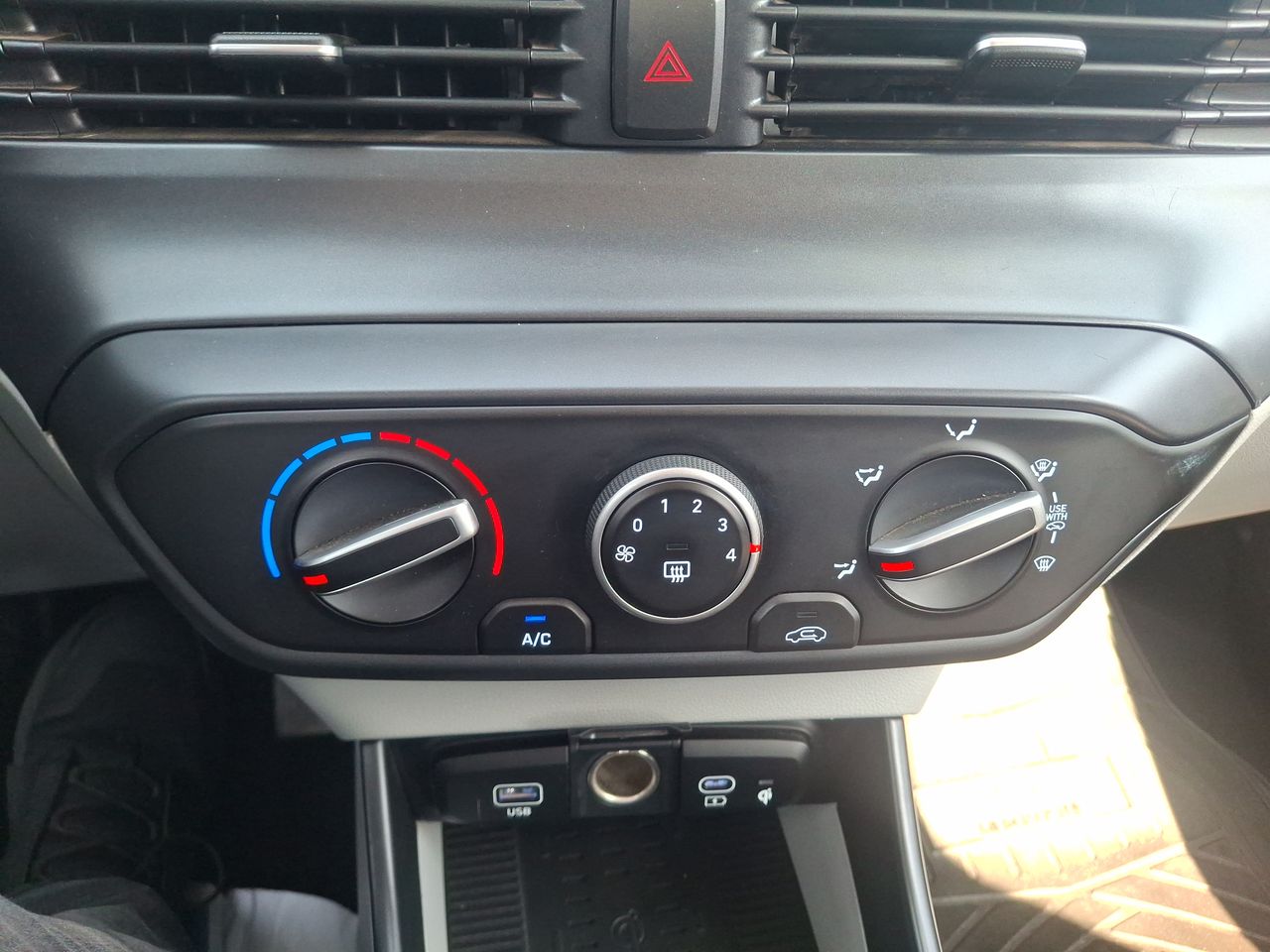 HYUNDAI - 28