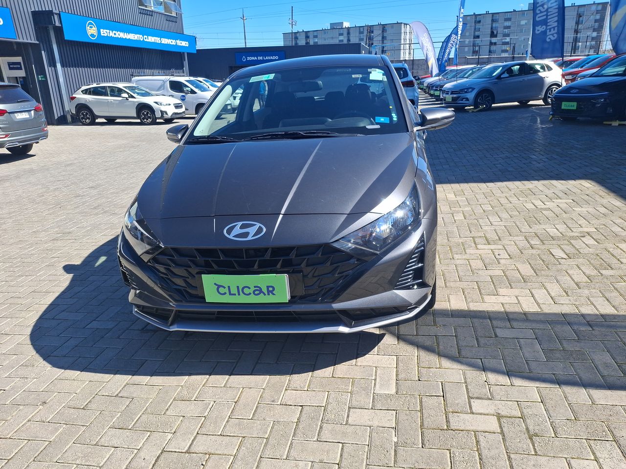 HYUNDAI - 3