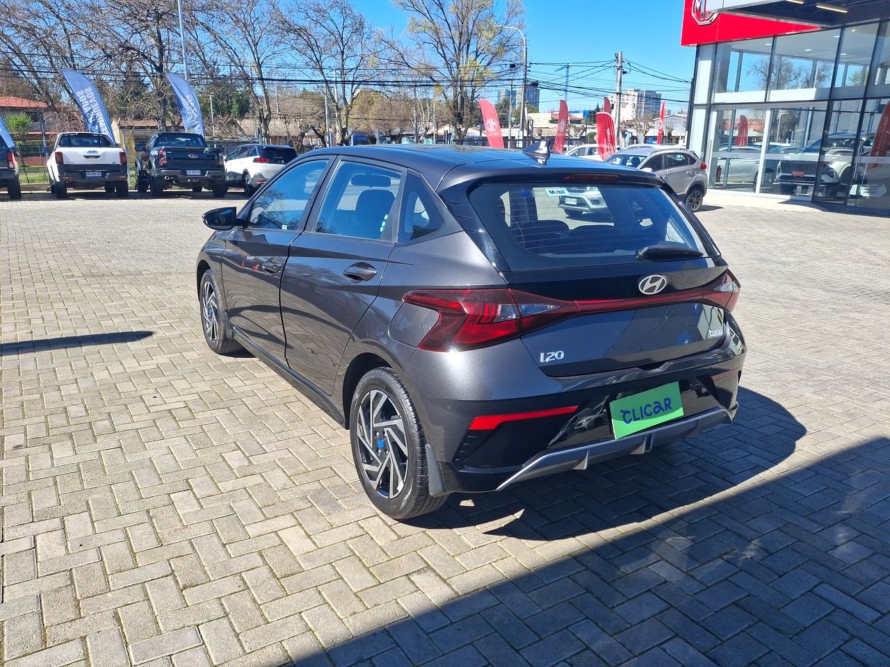 HYUNDAI - 5