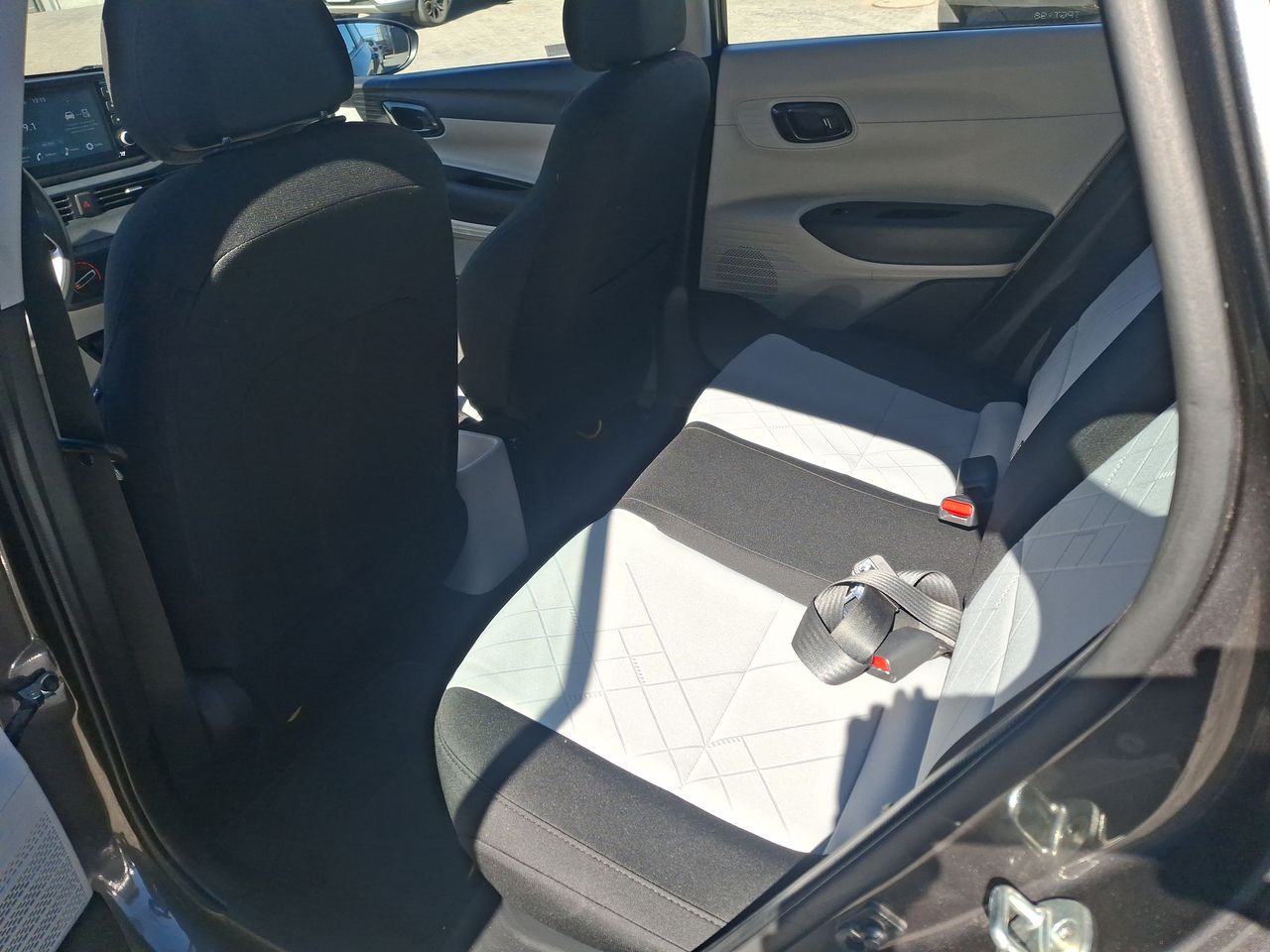 HYUNDAI - 11