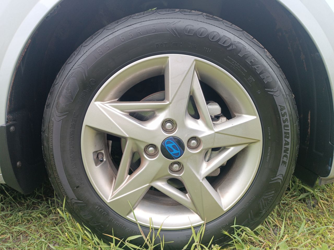 HYUNDAI - 17
