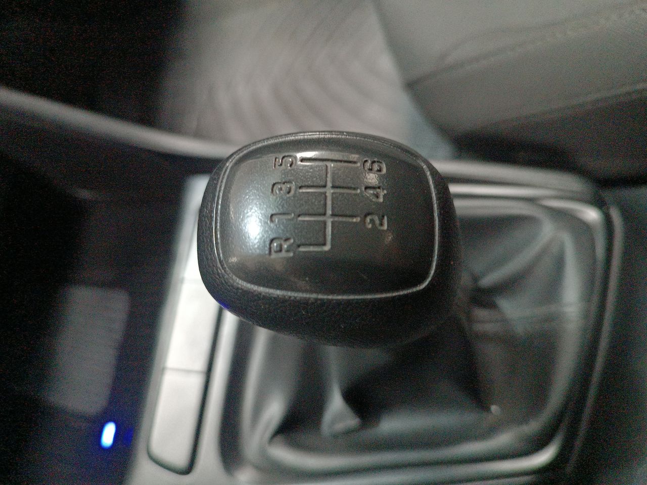 HYUNDAI - 31