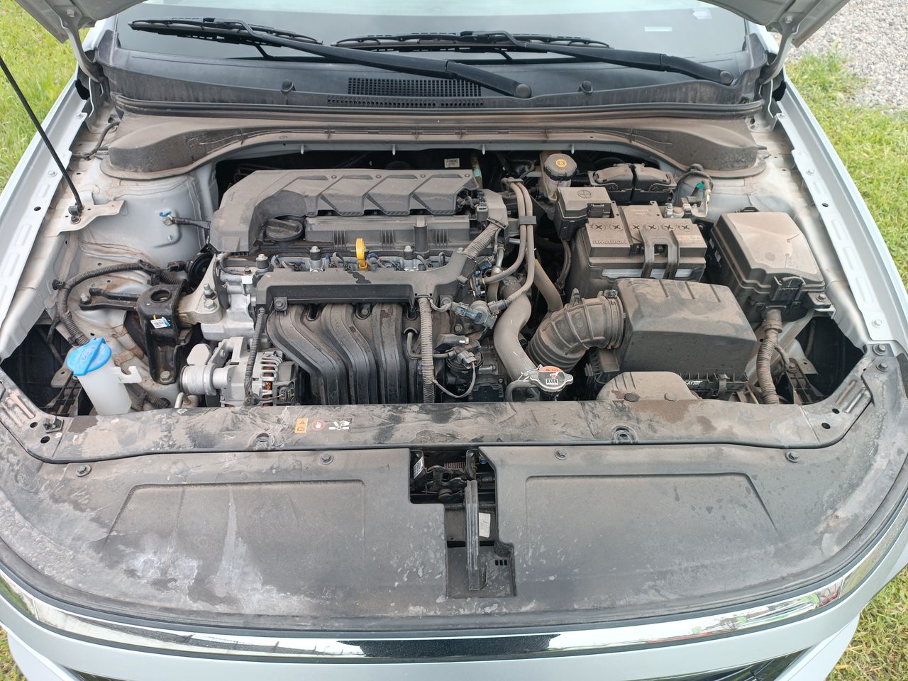 HYUNDAI - 18