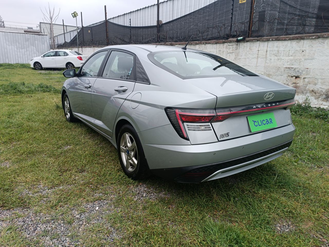 HYUNDAI - 5