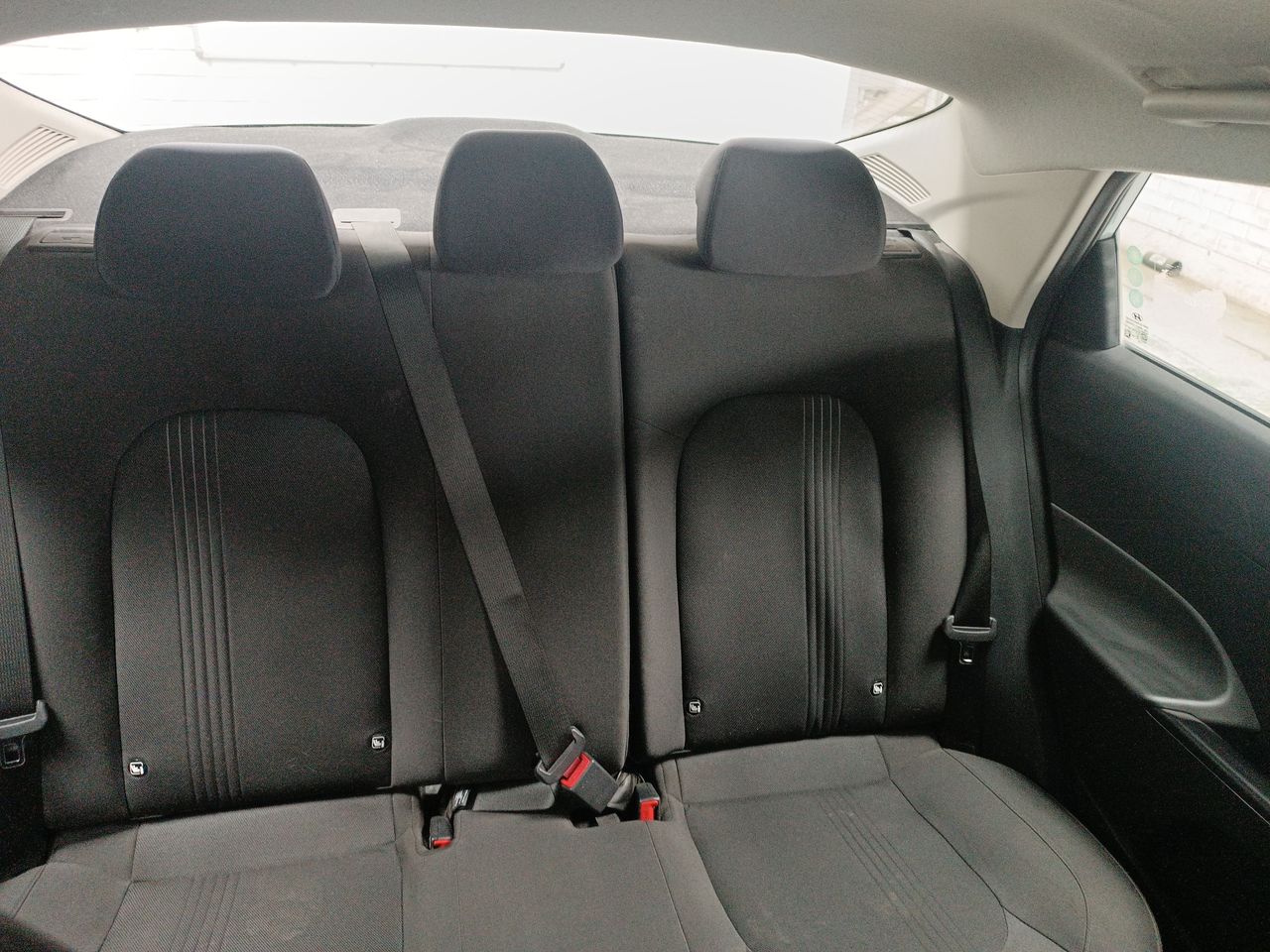 HYUNDAI - 13