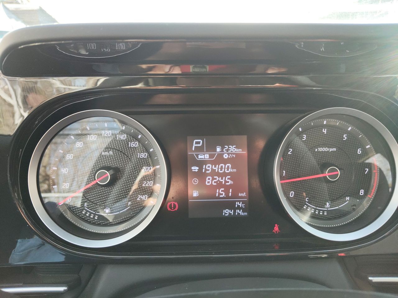 HYUNDAI - 28