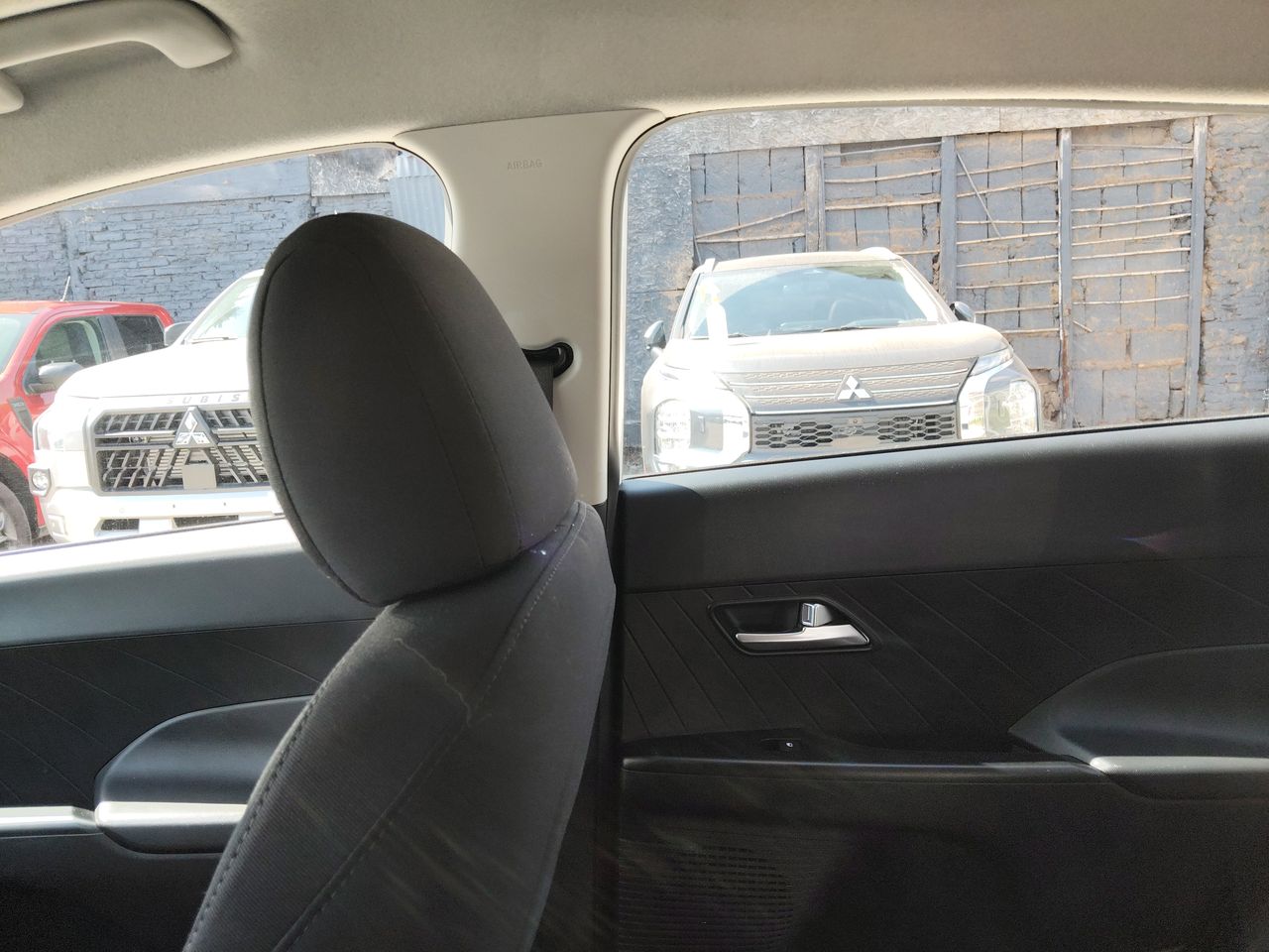 HYUNDAI - 11