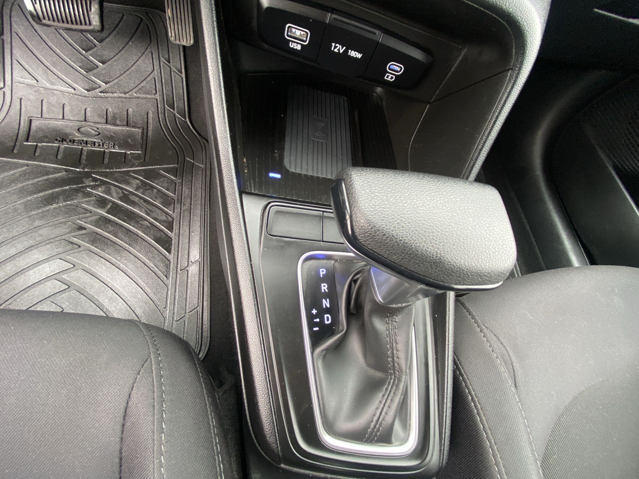 HYUNDAI - 30