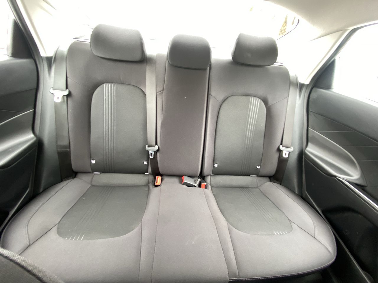 HYUNDAI - 13