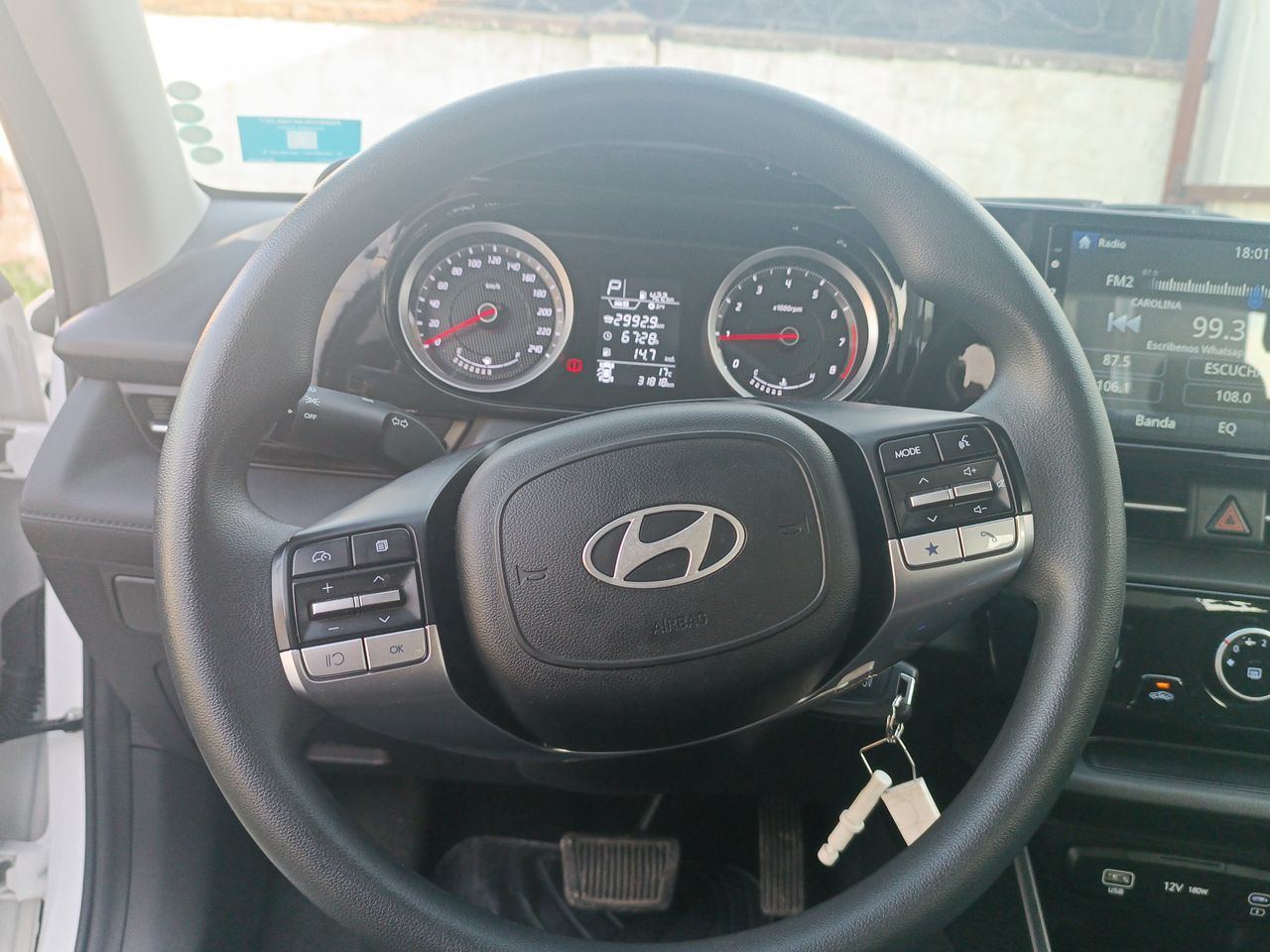 HYUNDAI - 25