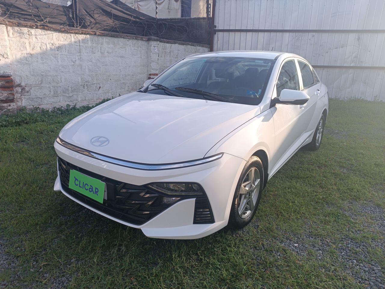 HYUNDAI - 3
