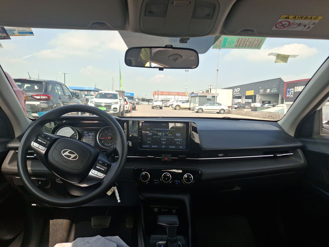 HYUNDAI - 30
