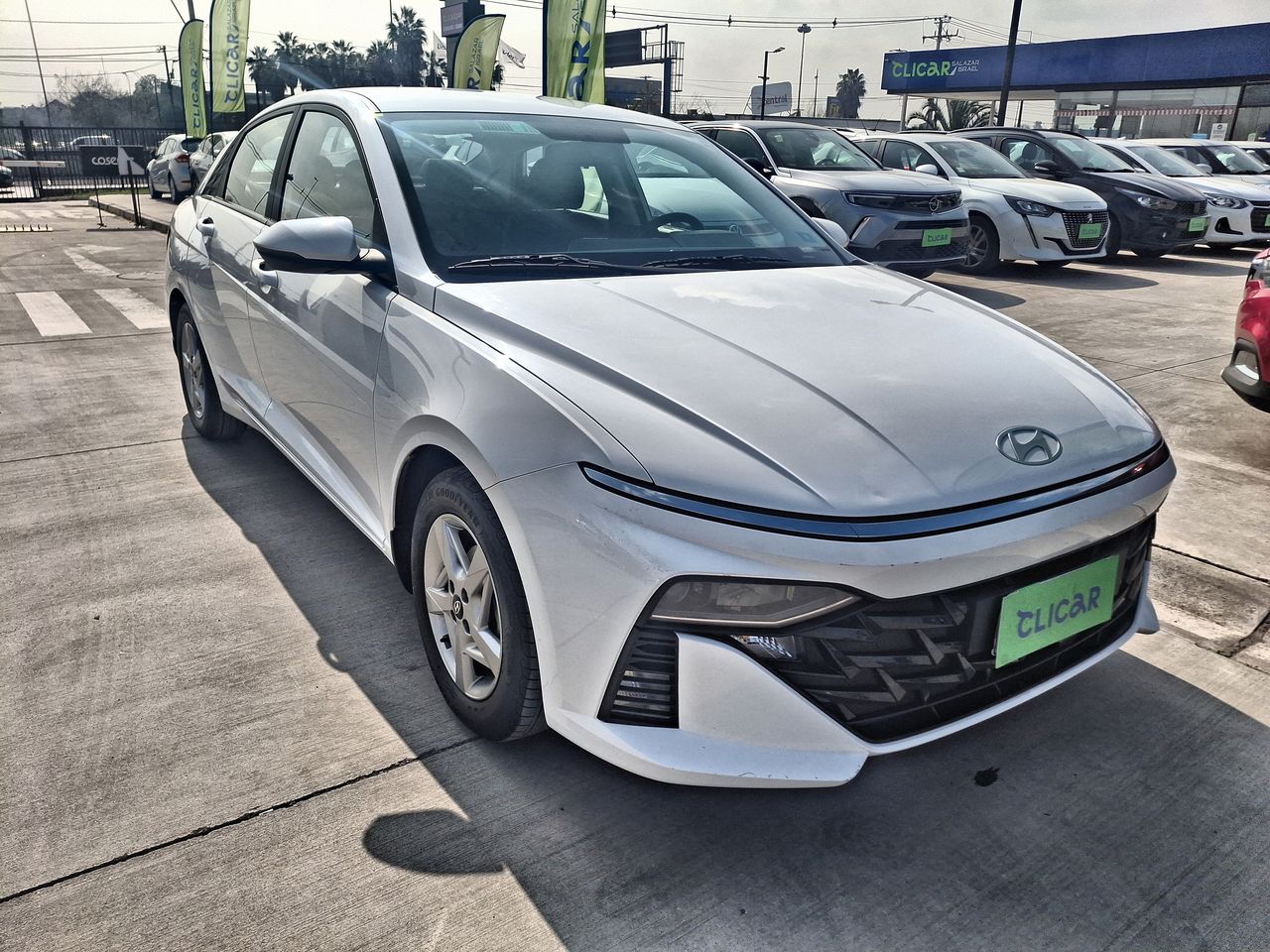HYUNDAI - 1