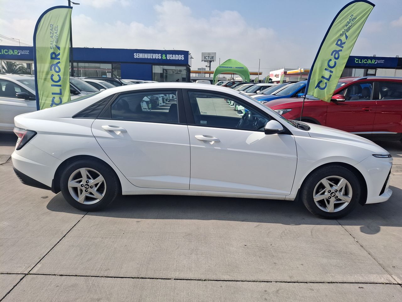 HYUNDAI - 8