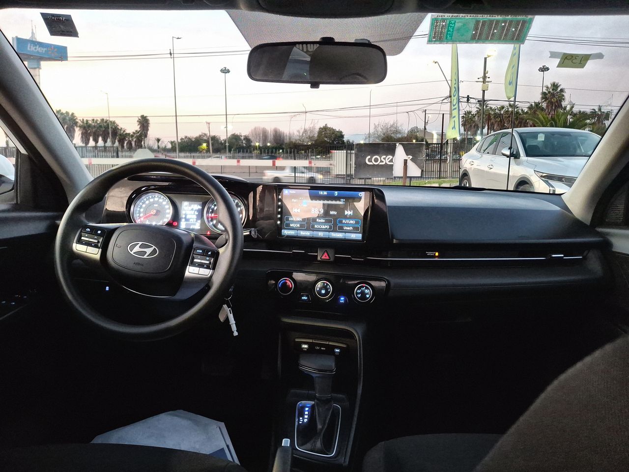 HYUNDAI - 9