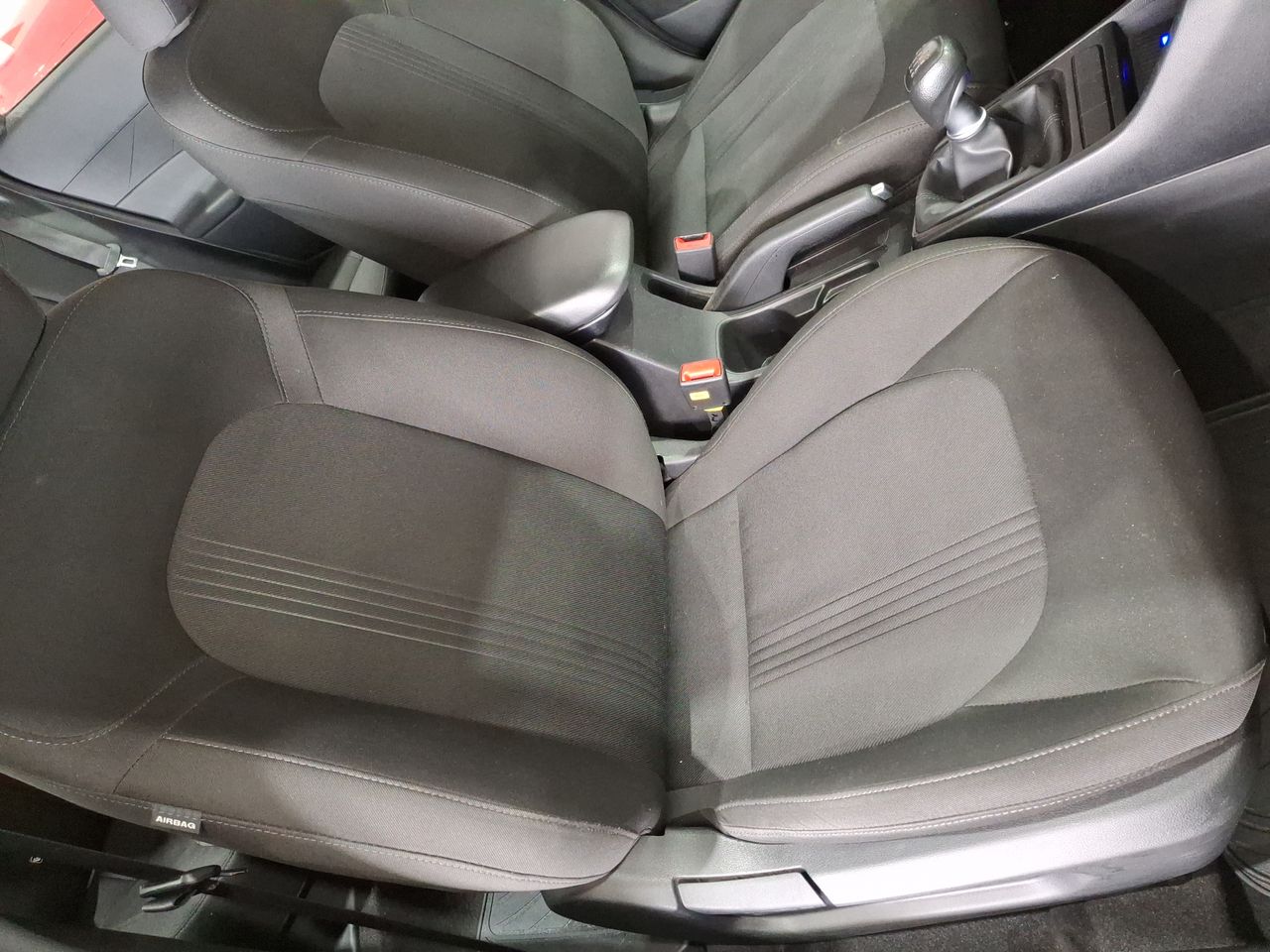 HYUNDAI - 33