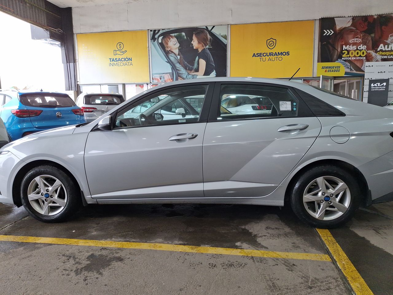 HYUNDAI - 4