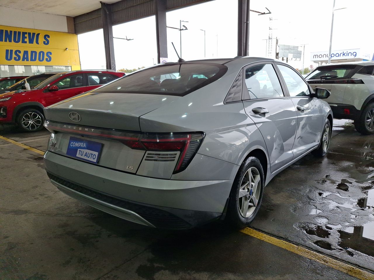 HYUNDAI - 7