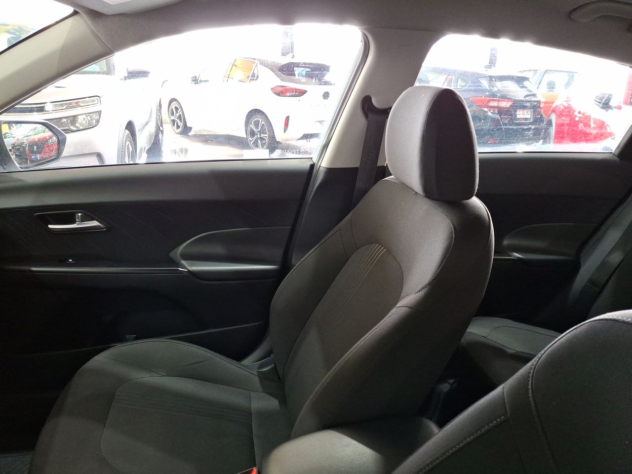HYUNDAI - 11