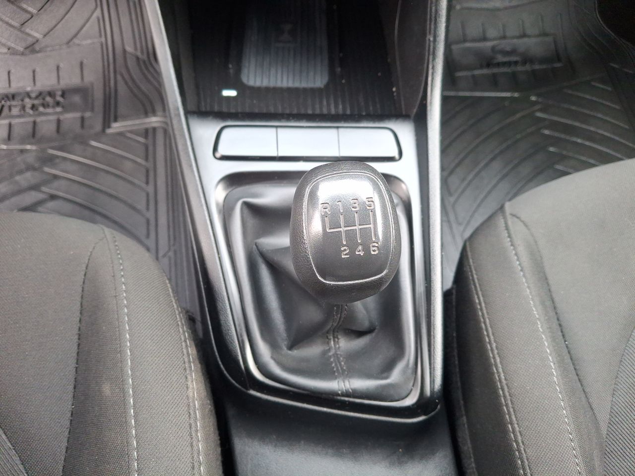 HYUNDAI - 29
