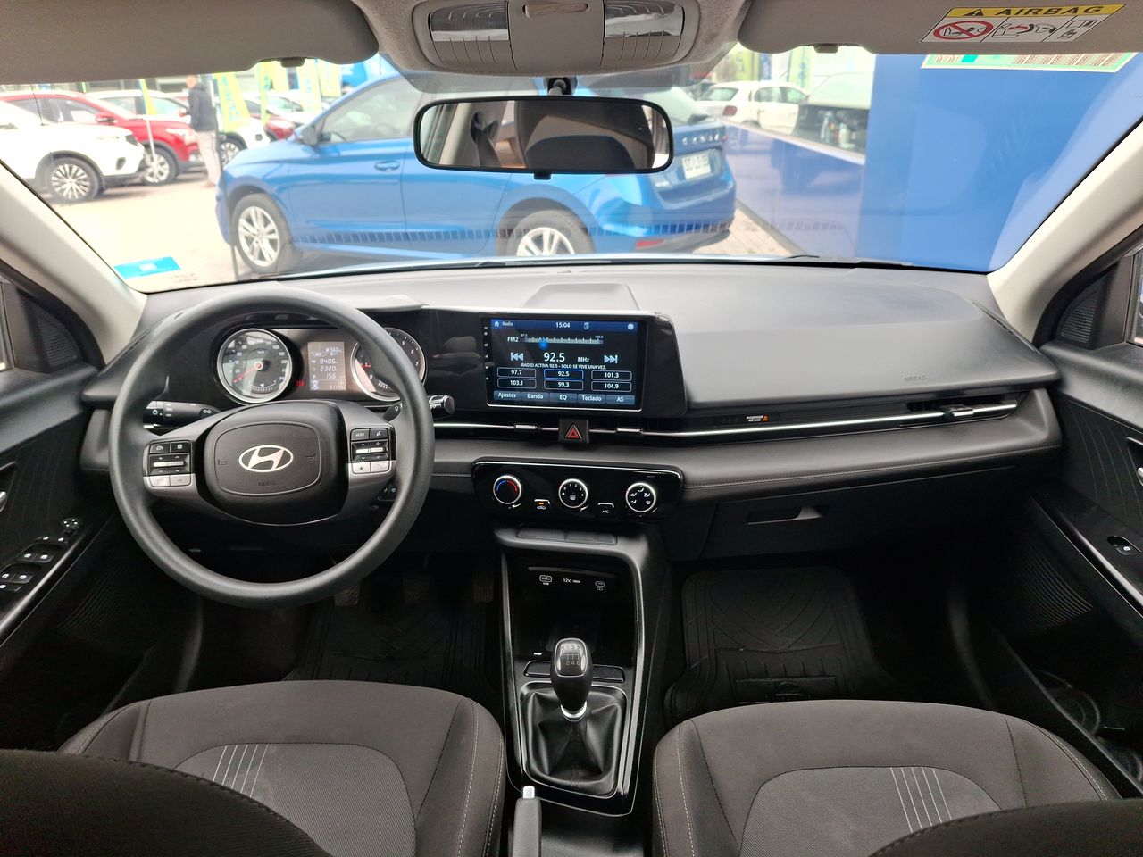 HYUNDAI - 9