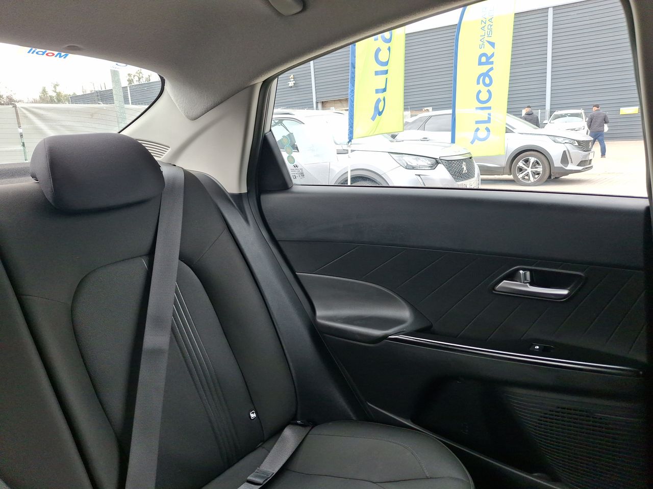 HYUNDAI - 14