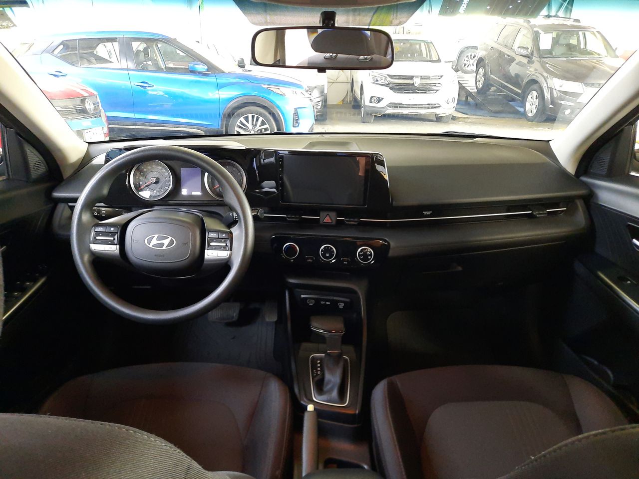 HYUNDAI - 33