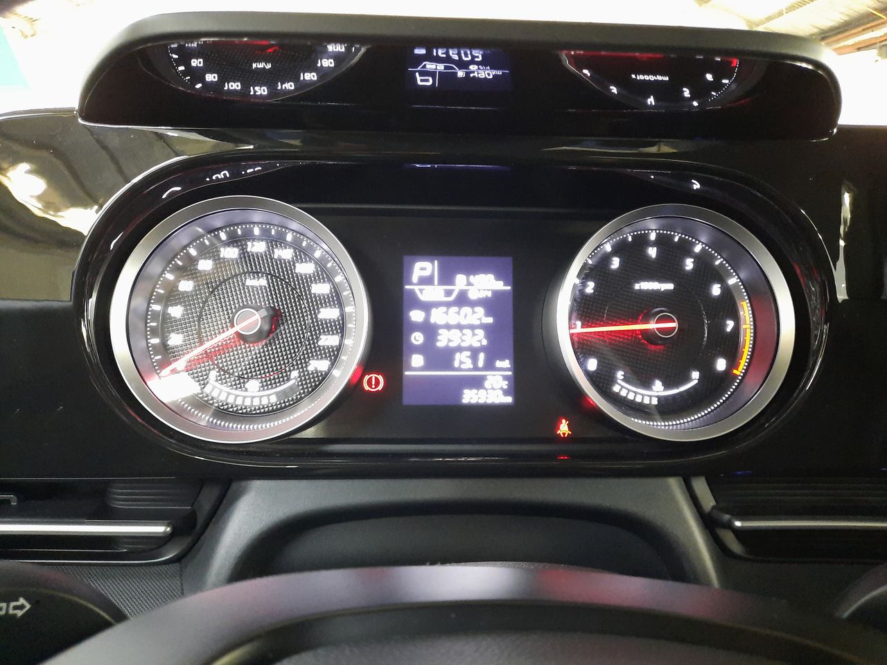 HYUNDAI - 36