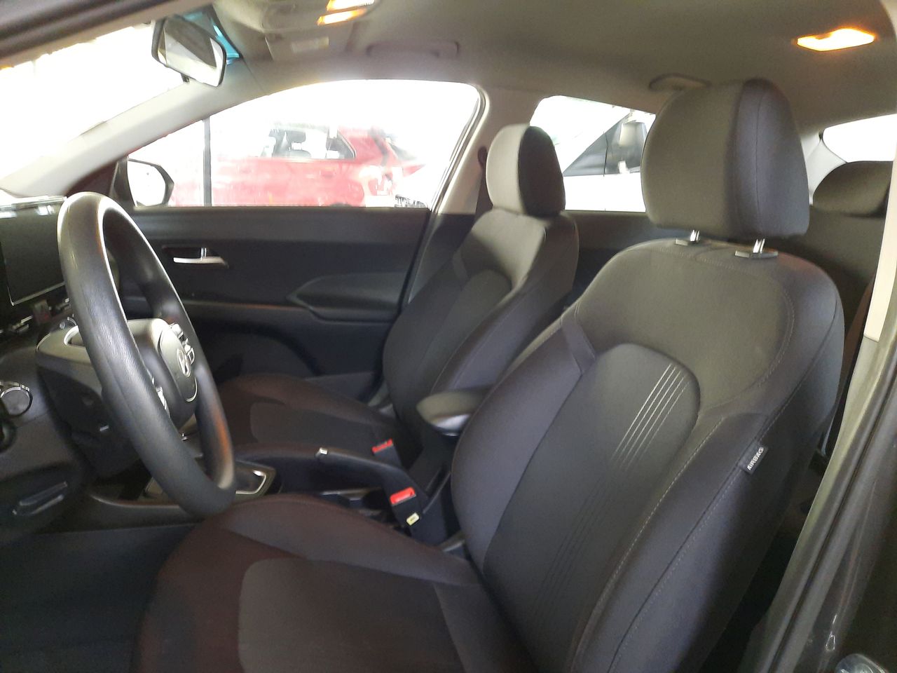 HYUNDAI - 11