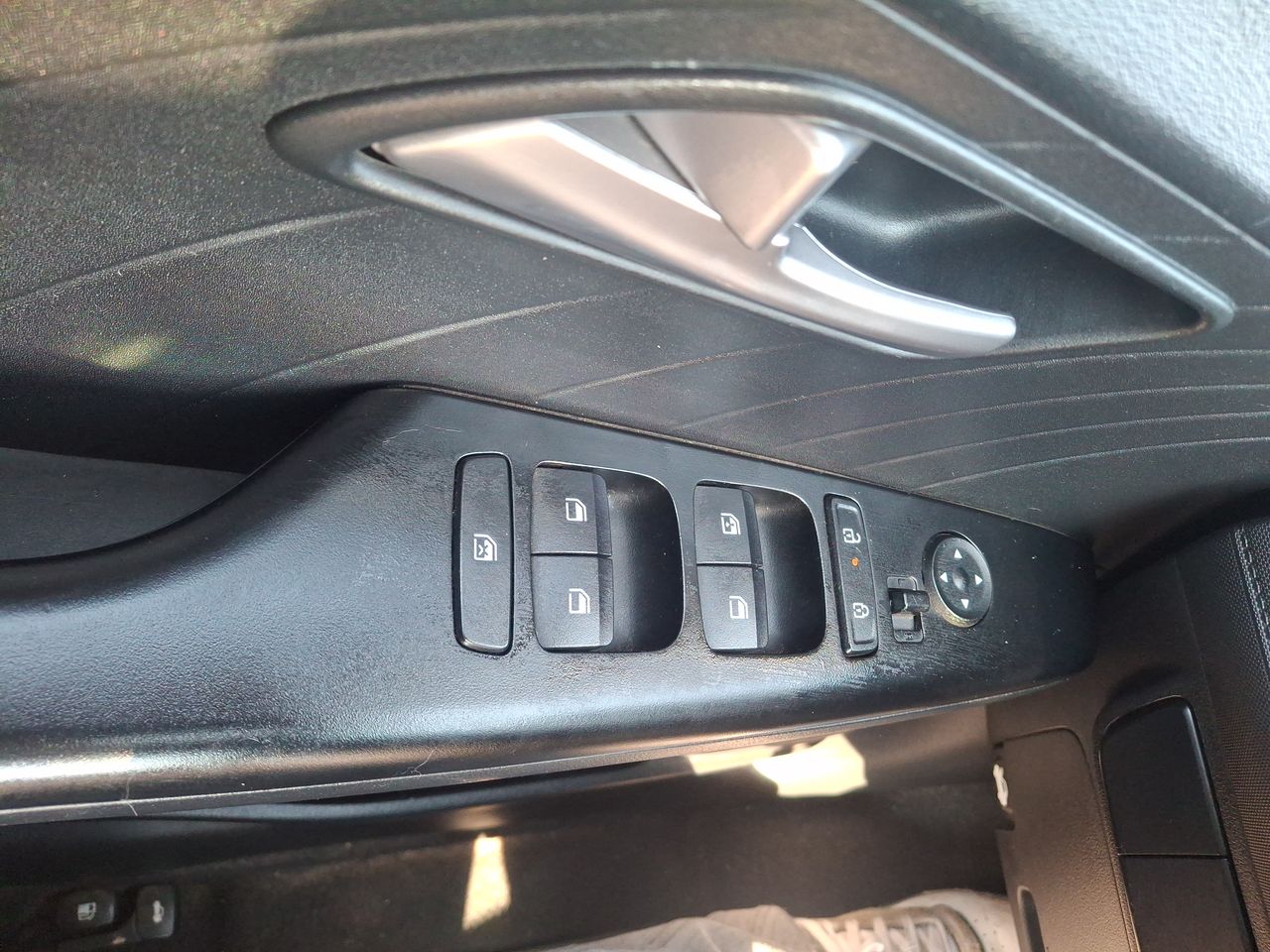 Hyundai Accent — foto 14 de 21