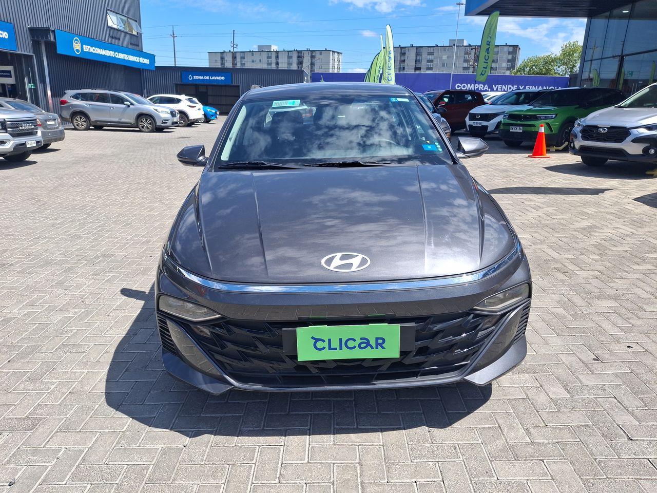 HYUNDAI - 2