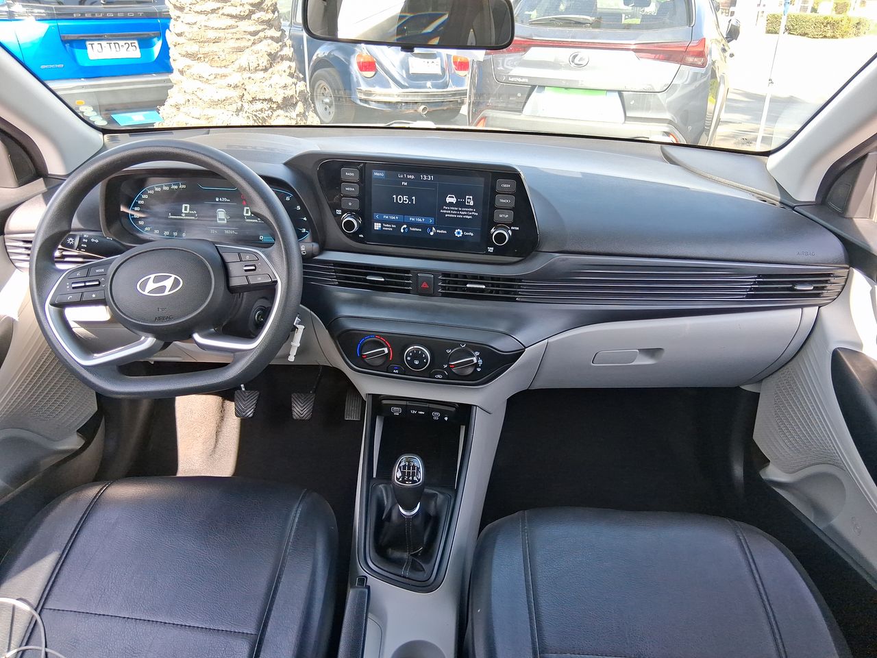 HYUNDAI - 32