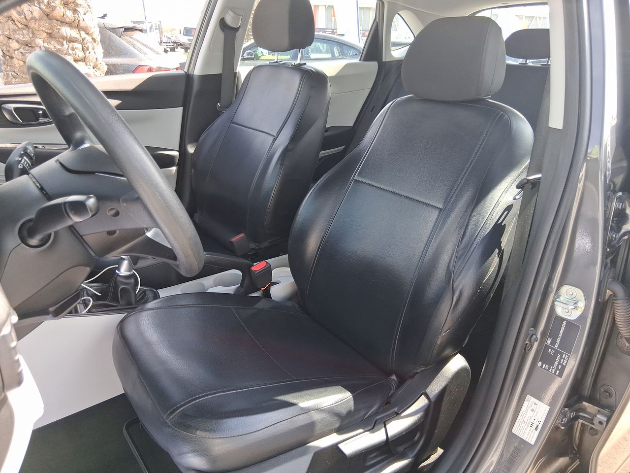 HYUNDAI - 24