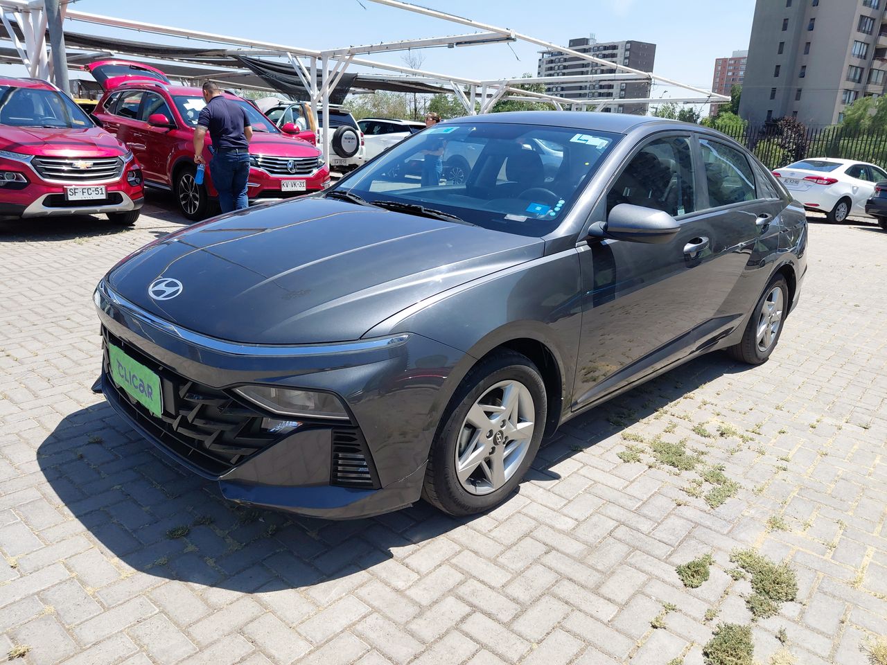 HYUNDAI - 3