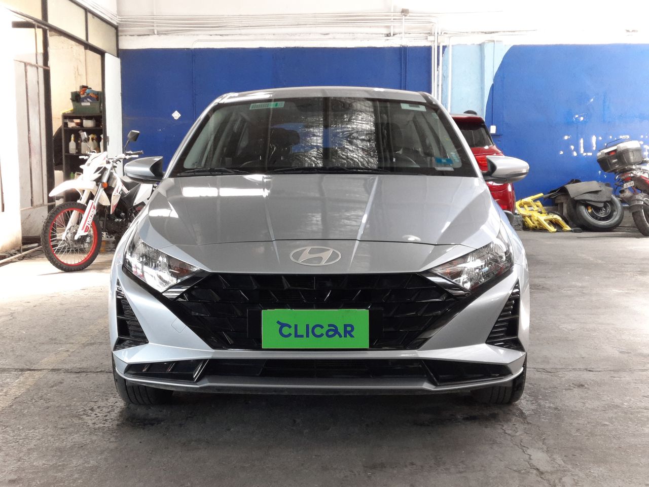HYUNDAI - 2
