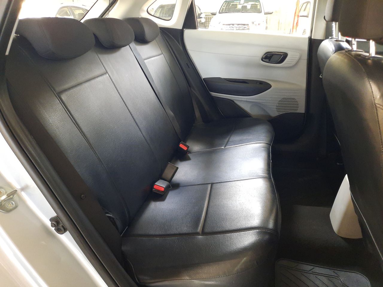 HYUNDAI - 14