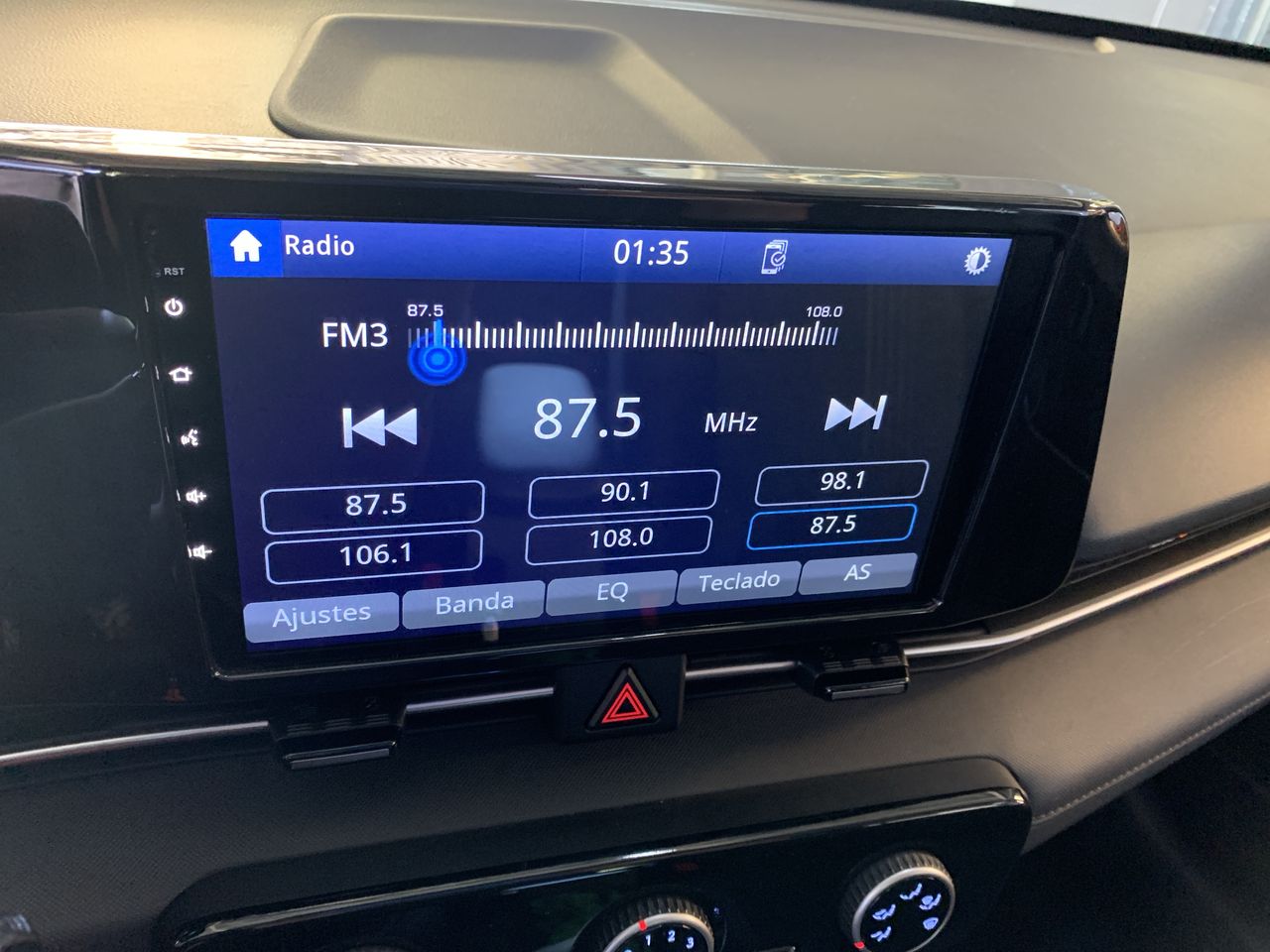 HYUNDAI - 28