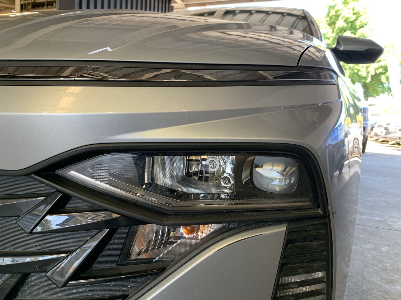 HYUNDAI - 19