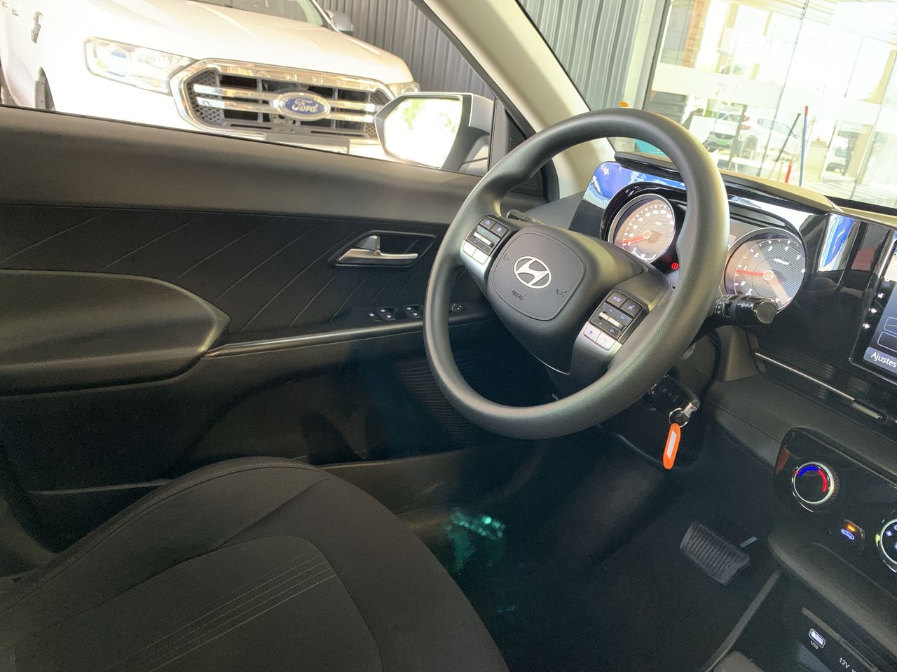 HYUNDAI - 15