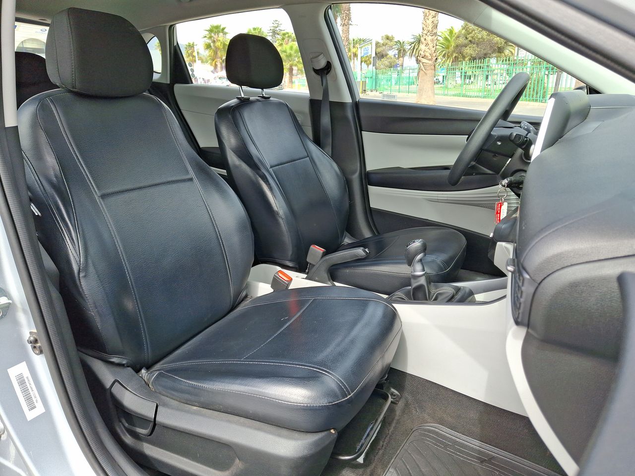 HYUNDAI - 33