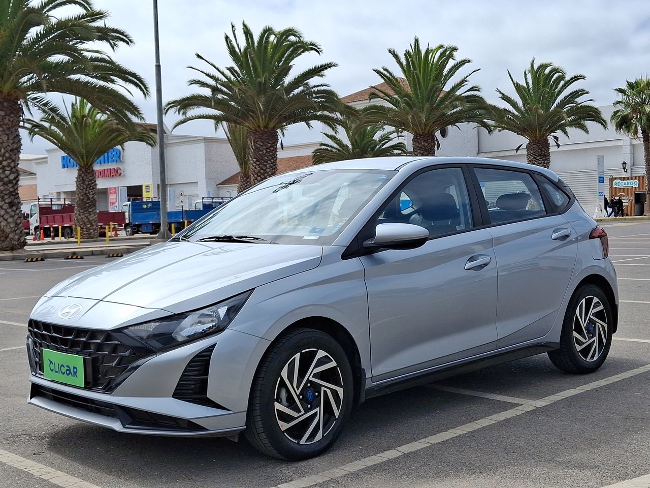 HYUNDAI - 3