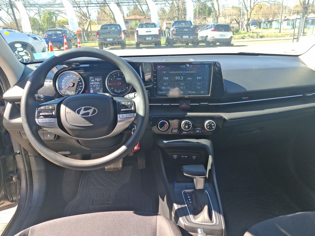 HYUNDAI - 32