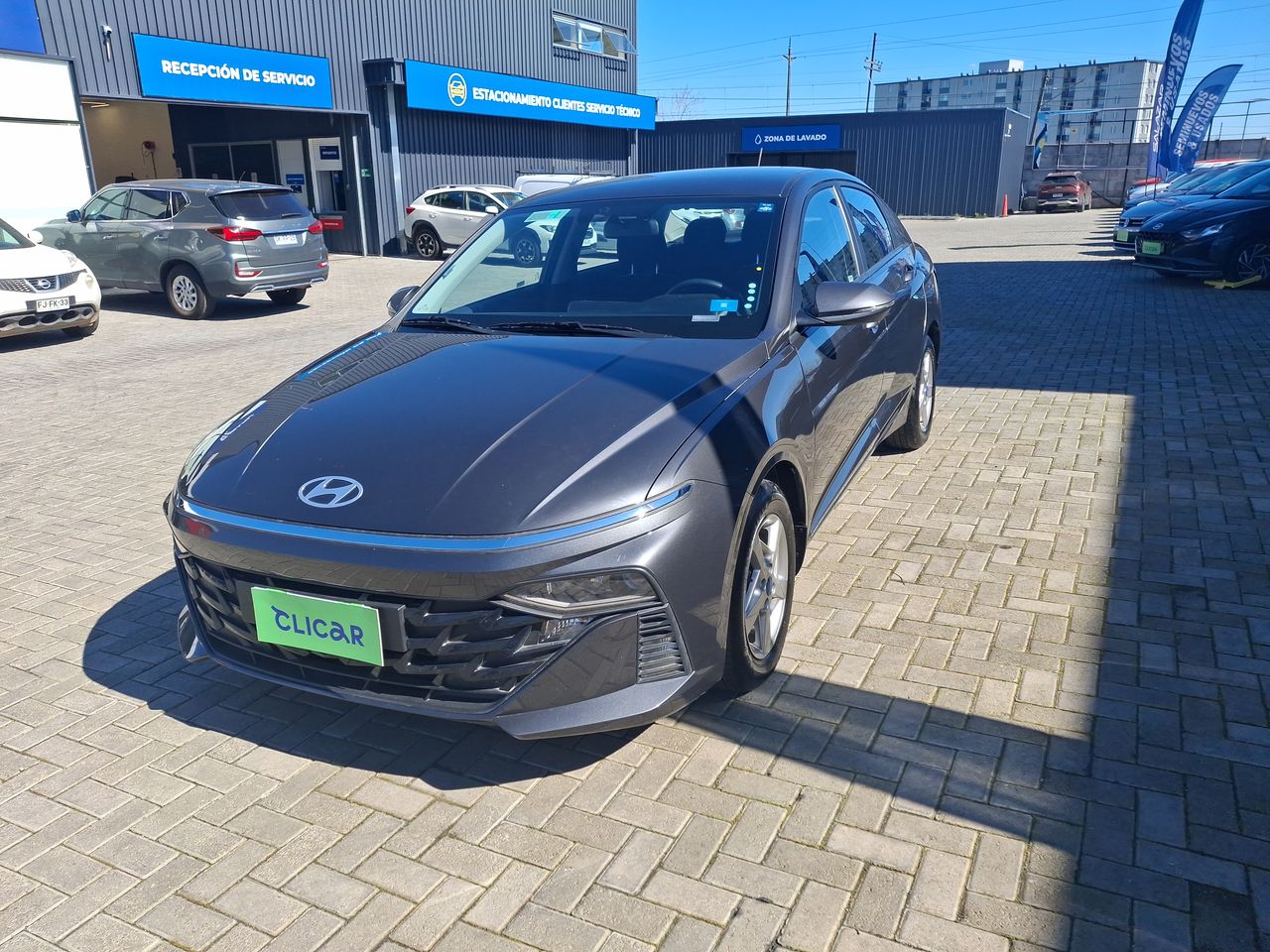 HYUNDAI - 3