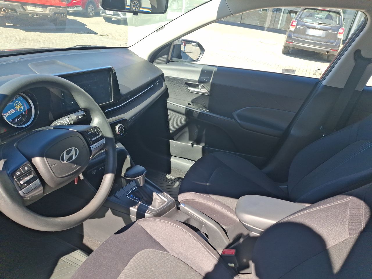 HYUNDAI - 9
