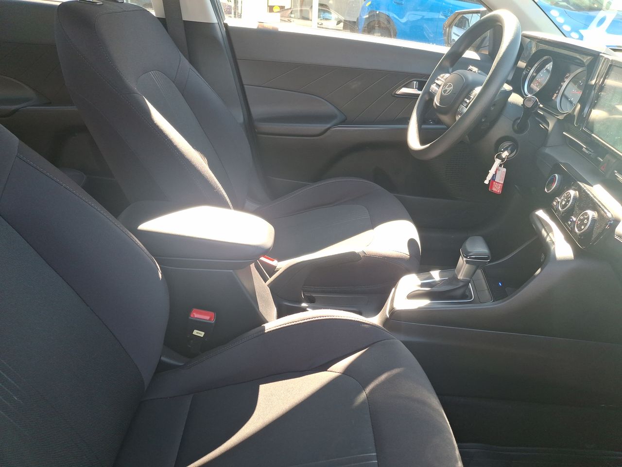 HYUNDAI - 14