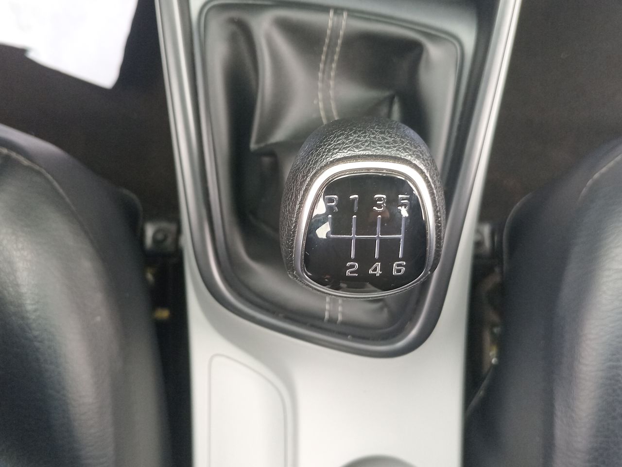 HYUNDAI - 30
